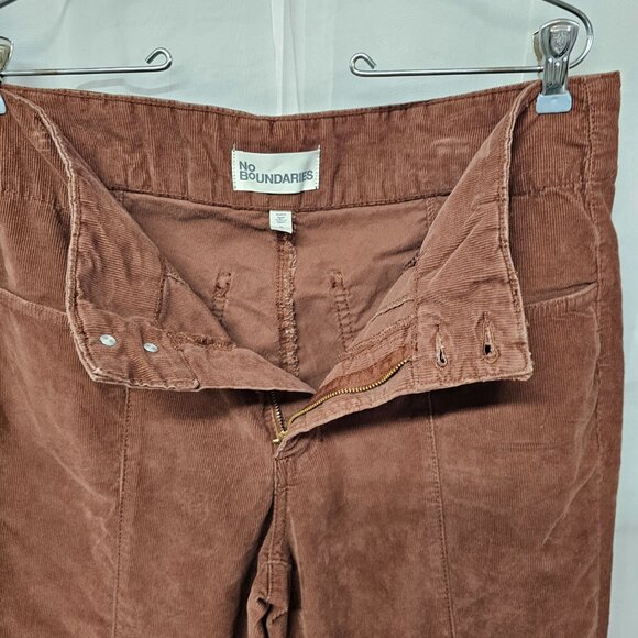 Vintage No Boundaries Corduroy Pants Y2K Flared Leg Brown Grunge Retro 16 - Picture 4 of 10